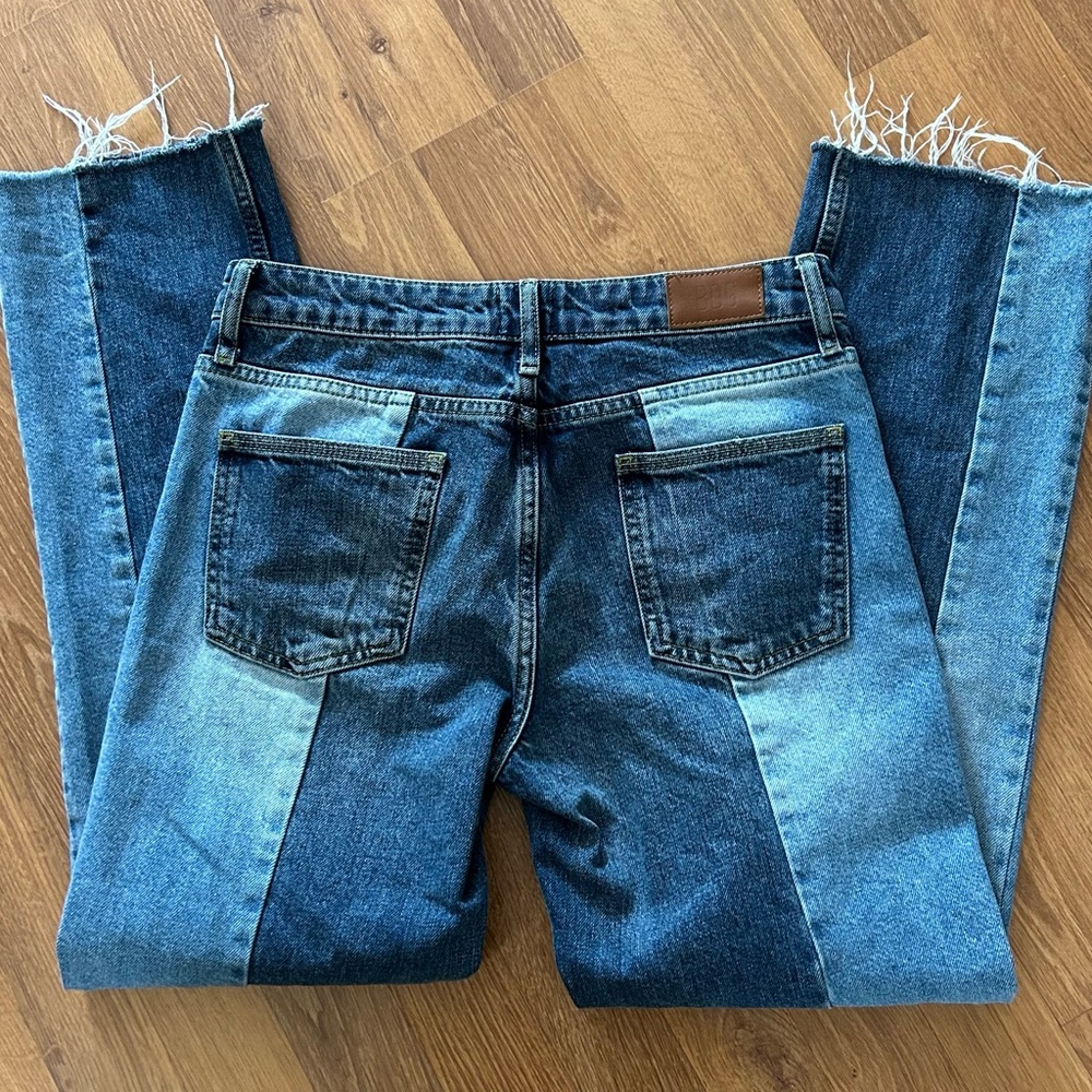 BDG Urban Outfitters Jessye Two-Tone Blue Denim Jeans